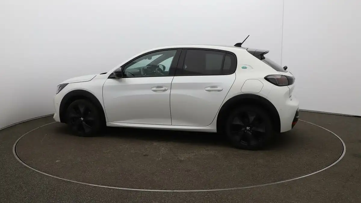 2020-peugeot-208-e-gt-50kwh-big-50