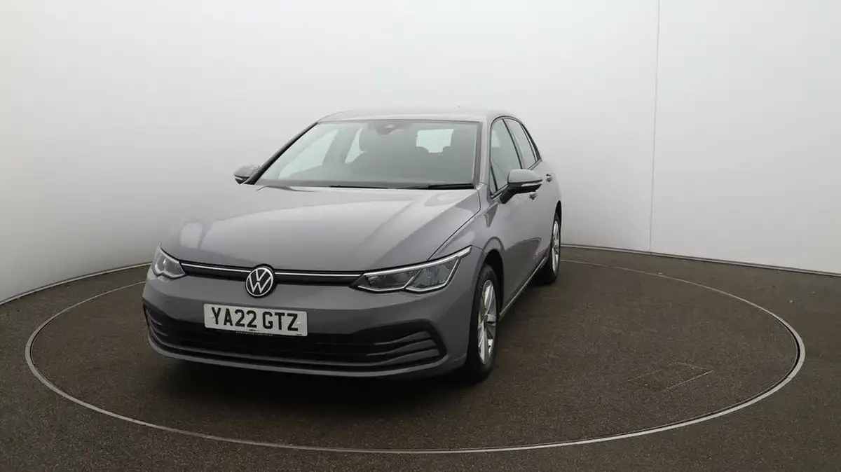 2022-volkswagen-golf-20tdi-life-hatchback-big-29