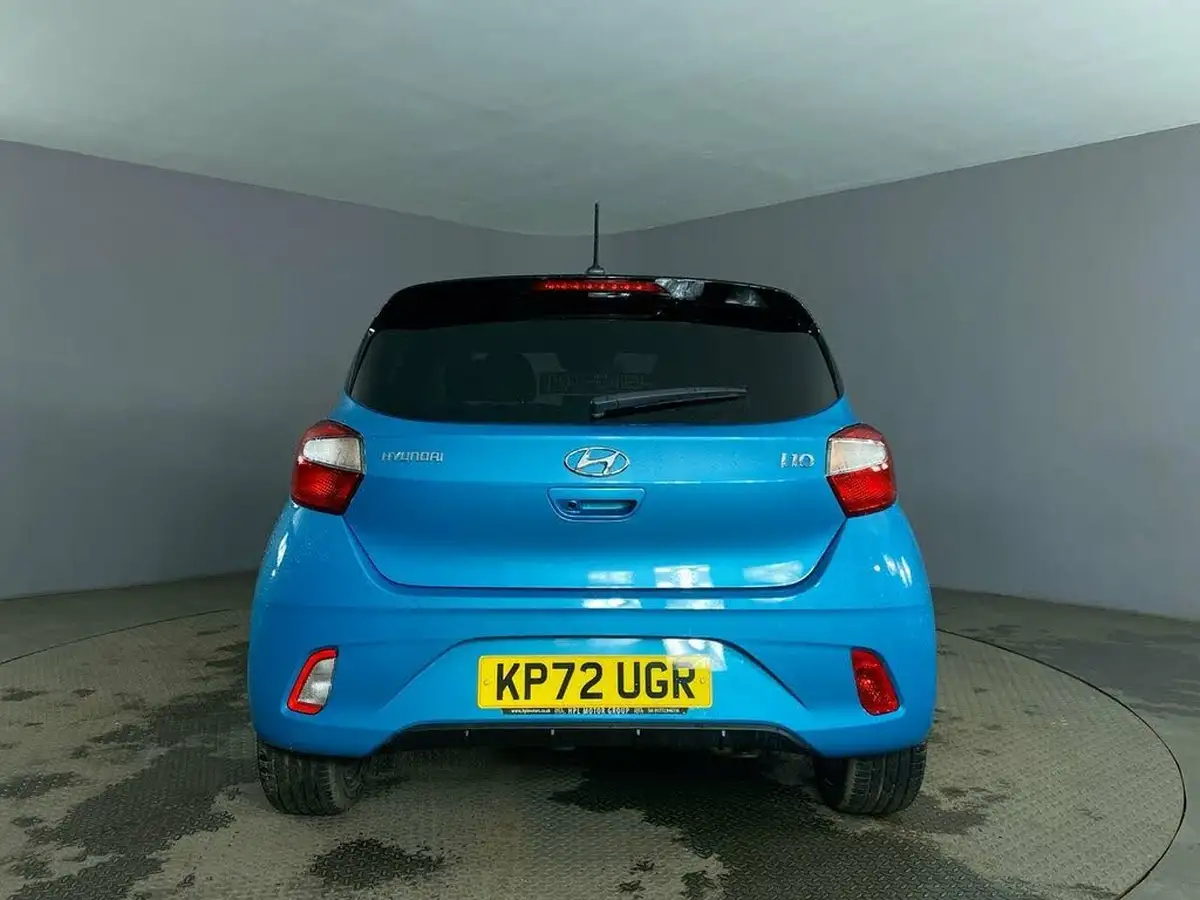 2022-hyundai-i10-12-premium-auto-big-6