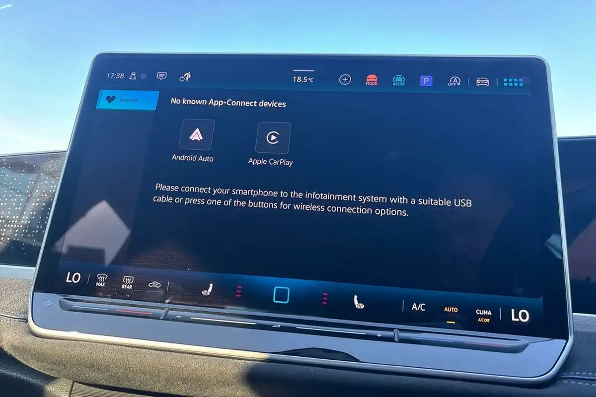2024-volkswagen-passat-15-etsi-r-line-big-59