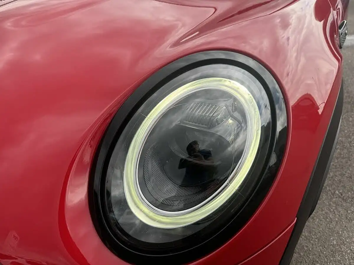 2021-mini-cooper-20-cooper-s-sport-hatchback-3d-big-35