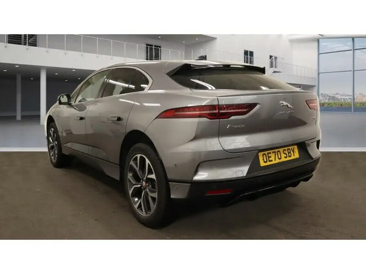 2020-jaguar-i-pace-ev400-hse-big-6