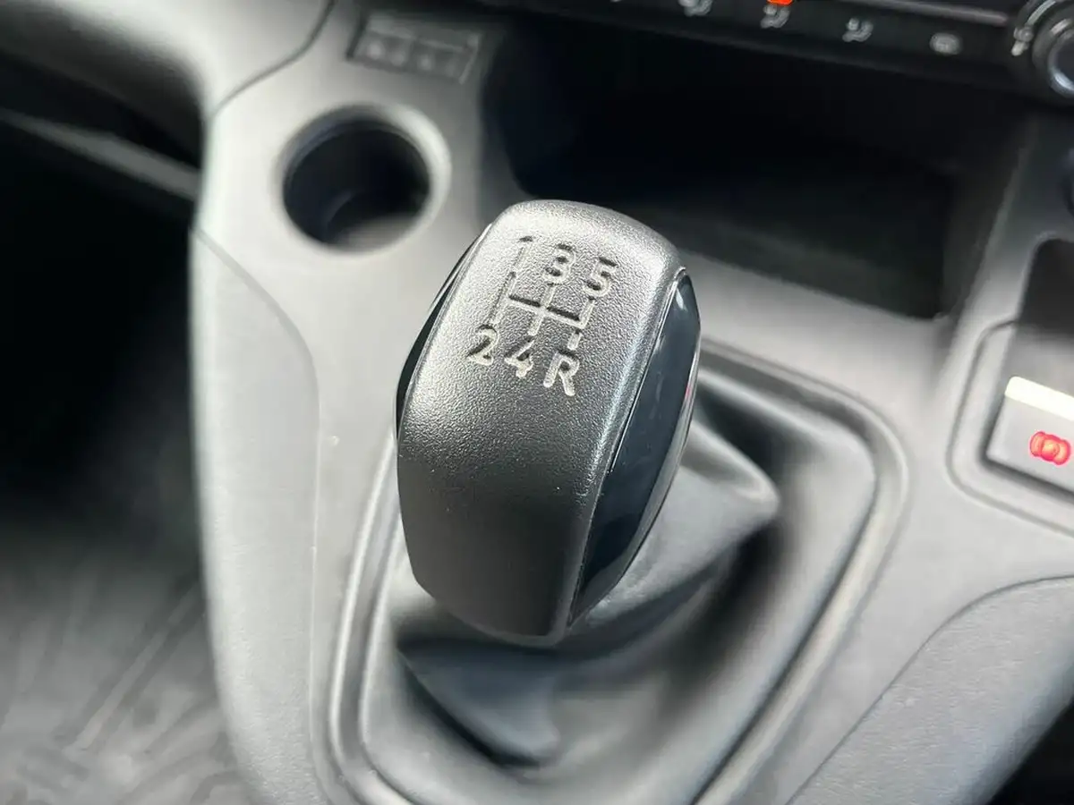 2021-citroen-berlingo-15bluehdi-1000-driver-100pseu6dt-e-ss-big-28
