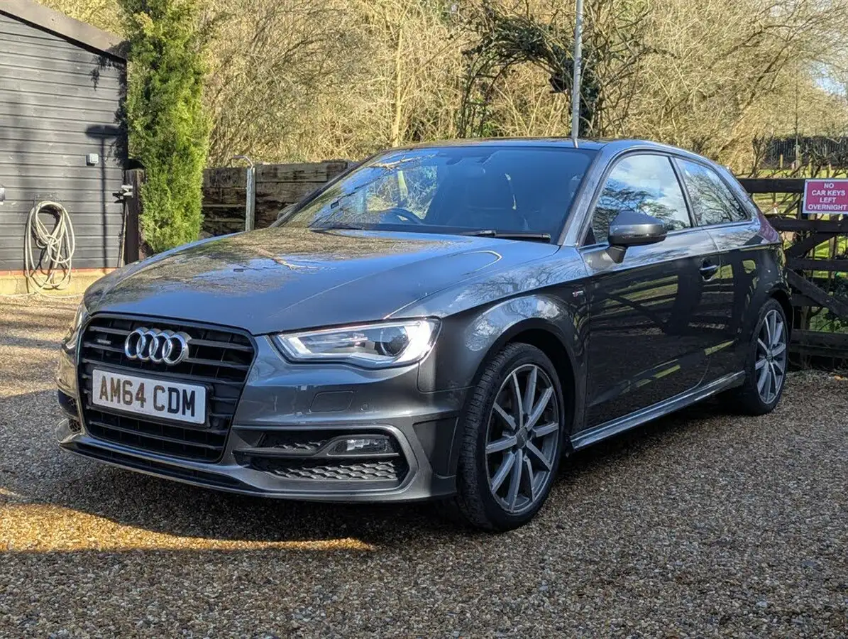 2014-audi-a3-18-s-line-tfsi-quattro-hatchback-3d-1798cc-tronic-big-4