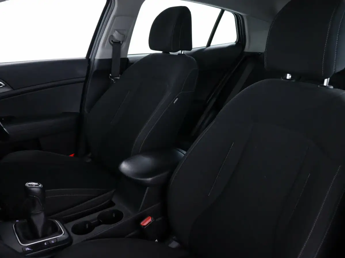 2023-kia-sportage-16-t-gdi-2-148bhp-big-33