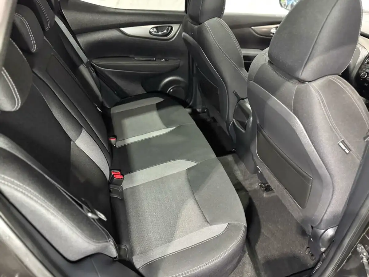 2017-nissan-qashqai-15dci-n-connecta-big-12