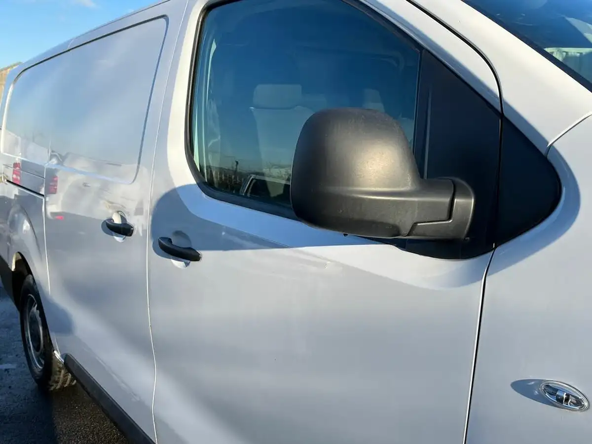 2022-peugeot-expert-15-bluehdi-professional-premium-long-1000-big-28