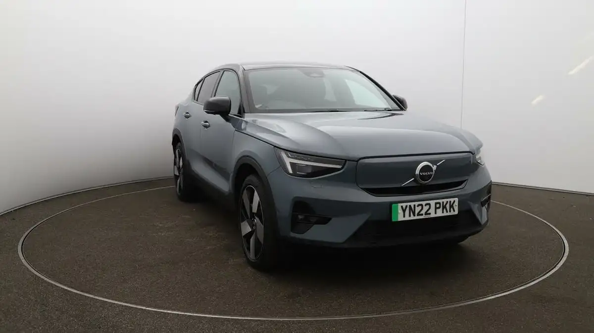2022-volvo-c40-e-twin-recharge-pro-big-34