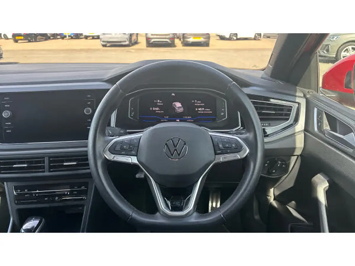 2022-volkswagen-taigo-15-tsi-r-line-big-9