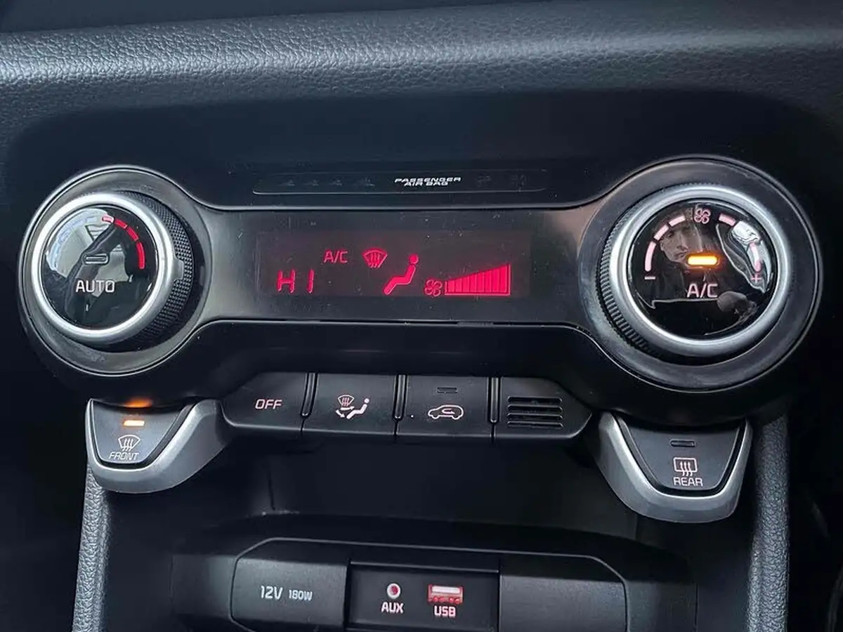 2020-kia-picanto-125-3-big-27