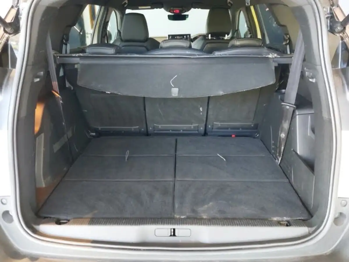 2022-peugeot-5008-suv-15-bluehdi-gt-eat8-big-7
