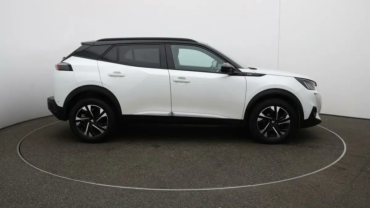 2022-peugeot-2008-suv-12-puretech-gt-big-44