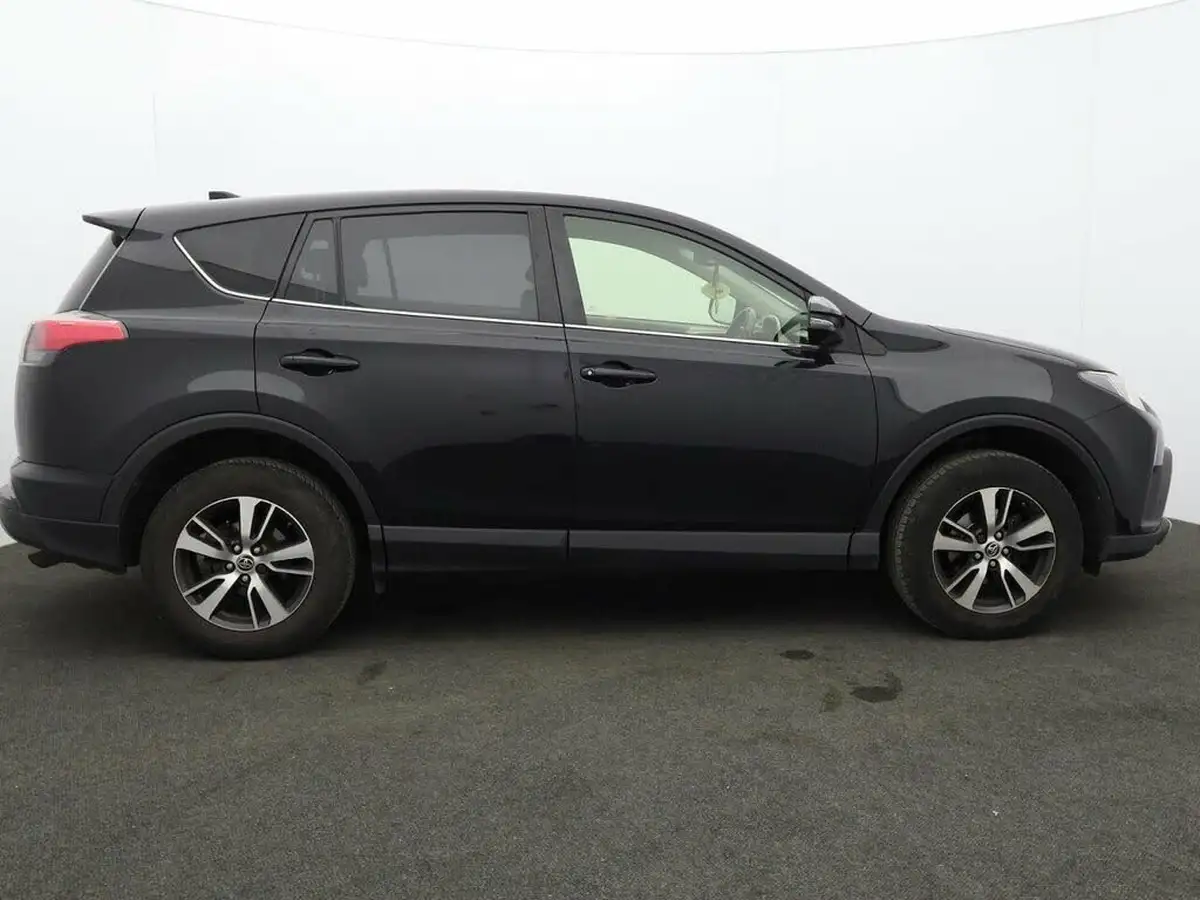 2016-toyota-rav4-20d-4d-business-edition-tss-navi-big-6
