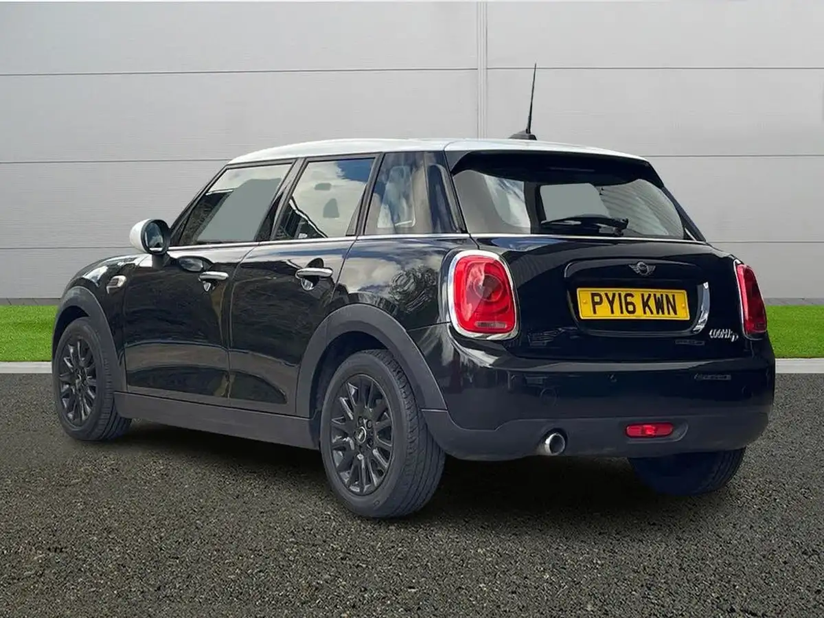 2016-mini-cooper-15td-cooper-d-ss-hatchback-5d-big-4
