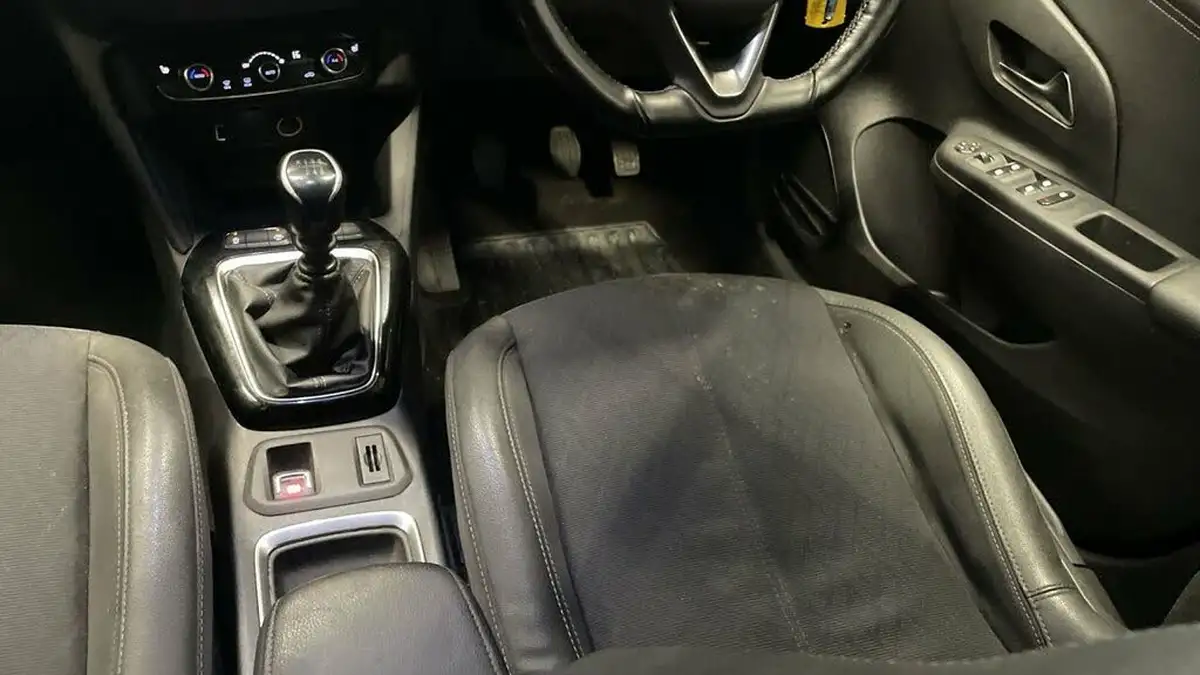 2022-vauxhall-corsa-12-turbo-elite-edition-big-14