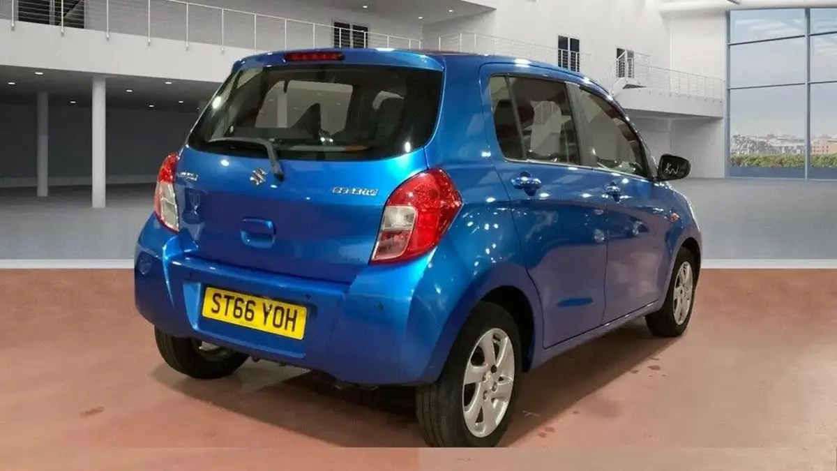 2017-suzuki-celerio-10-sz3-big-7
