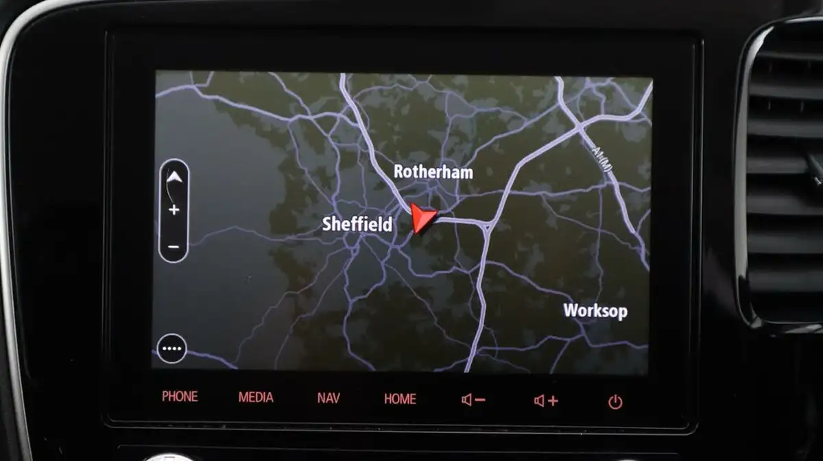 2019-mitsubishi-outlander-20-exceed-big-11