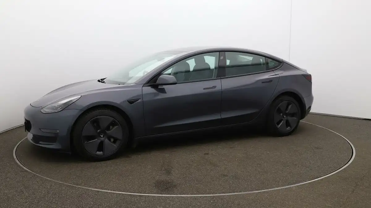 2021-tesla-model-3-e-long-range-awd-big-59