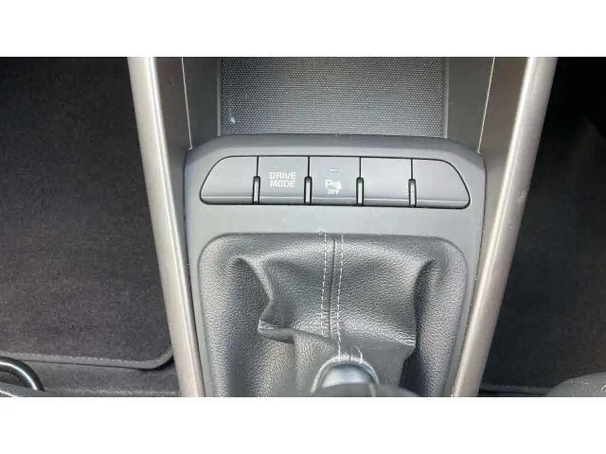 2021-kia-stonic-10-t-gdi-gt-line-big-25