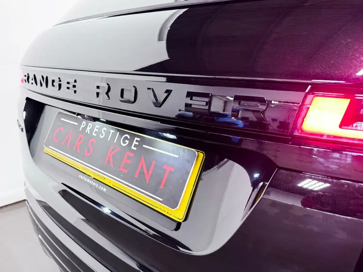 2024-land-rover-range-rover-evoque-15-p300e-dynamic-se-big-13