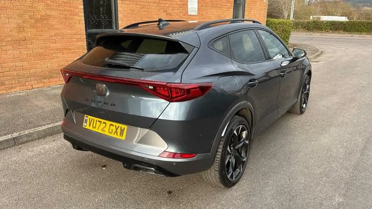 2022-cupra-formentor-20-tsi-v2-big-11