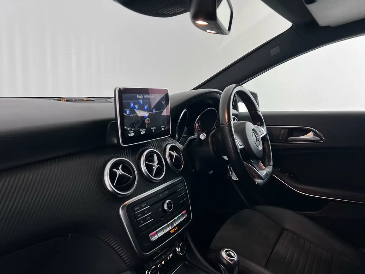 2016-mercedes-benz-a-class-21d-a200d-amg-line-136ps-premiumss-big-12