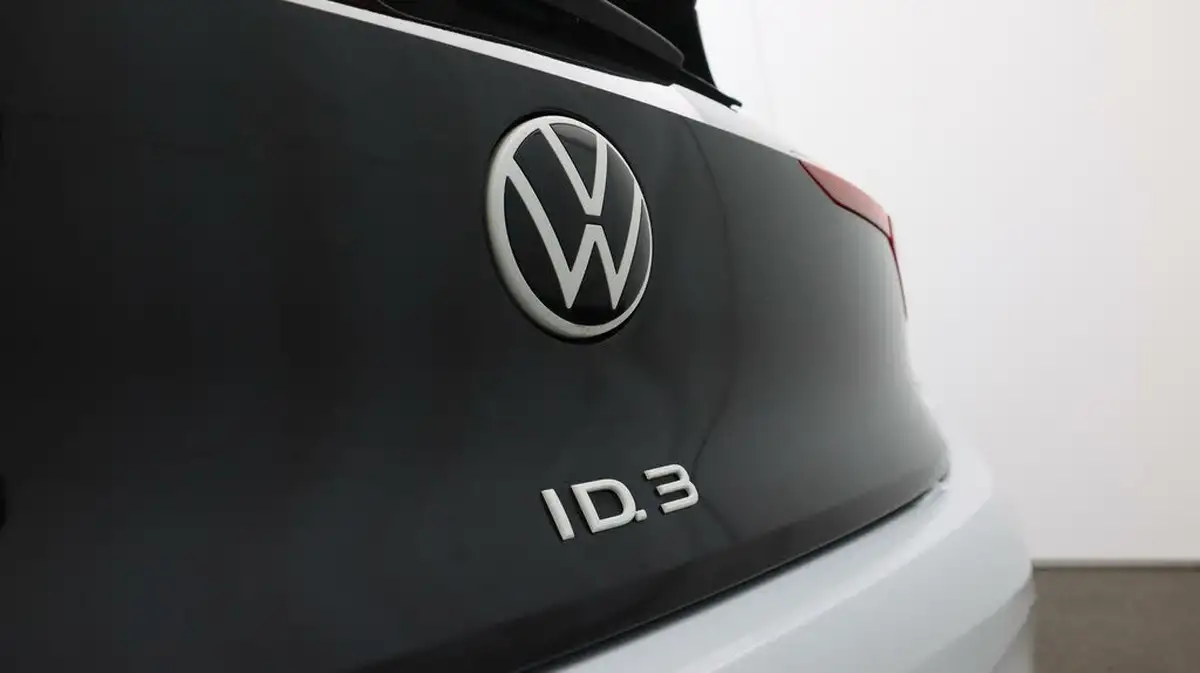 2022-volkswagen-id3-e-life-204ps-58kwh-pro-performance-big-22