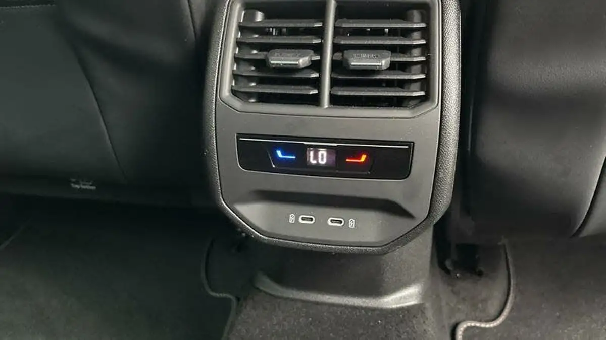 2022-cupra-formentor-15-tsi-v1-big-25