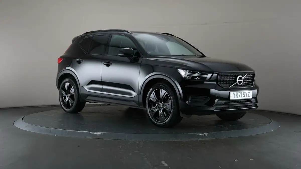 2021-volvo-xc40-15-t4-r-design-208bhp-big-1