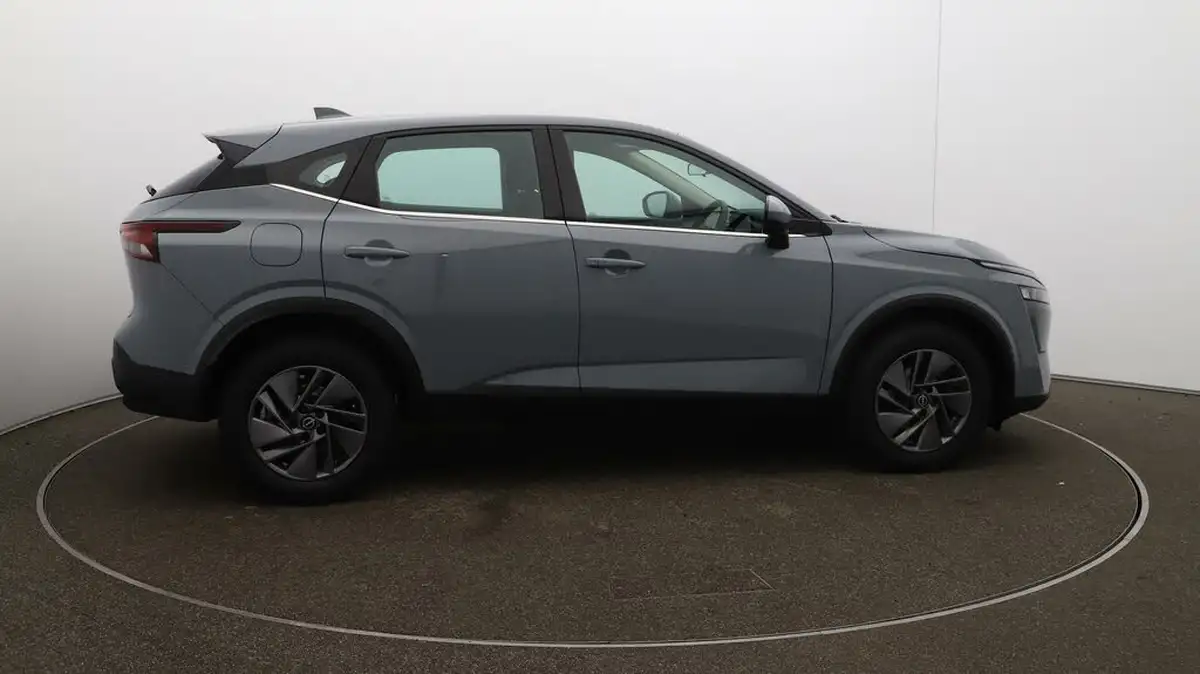 2023-nissan-qashqai-13-dig-t-acenta-premium-140ps-big-8