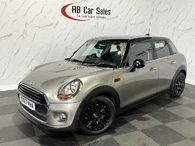 2017 MINI Cooper 1.5 Cooper (s/s) Hatchback 5d Auto