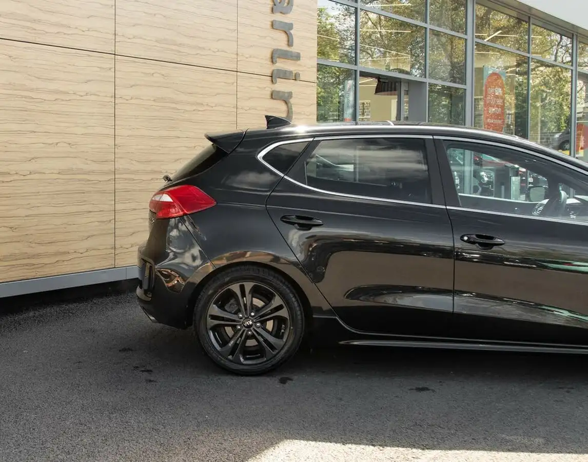 2018-kia-ceed-10-t-gdi-gt-line-hatchback-big-7