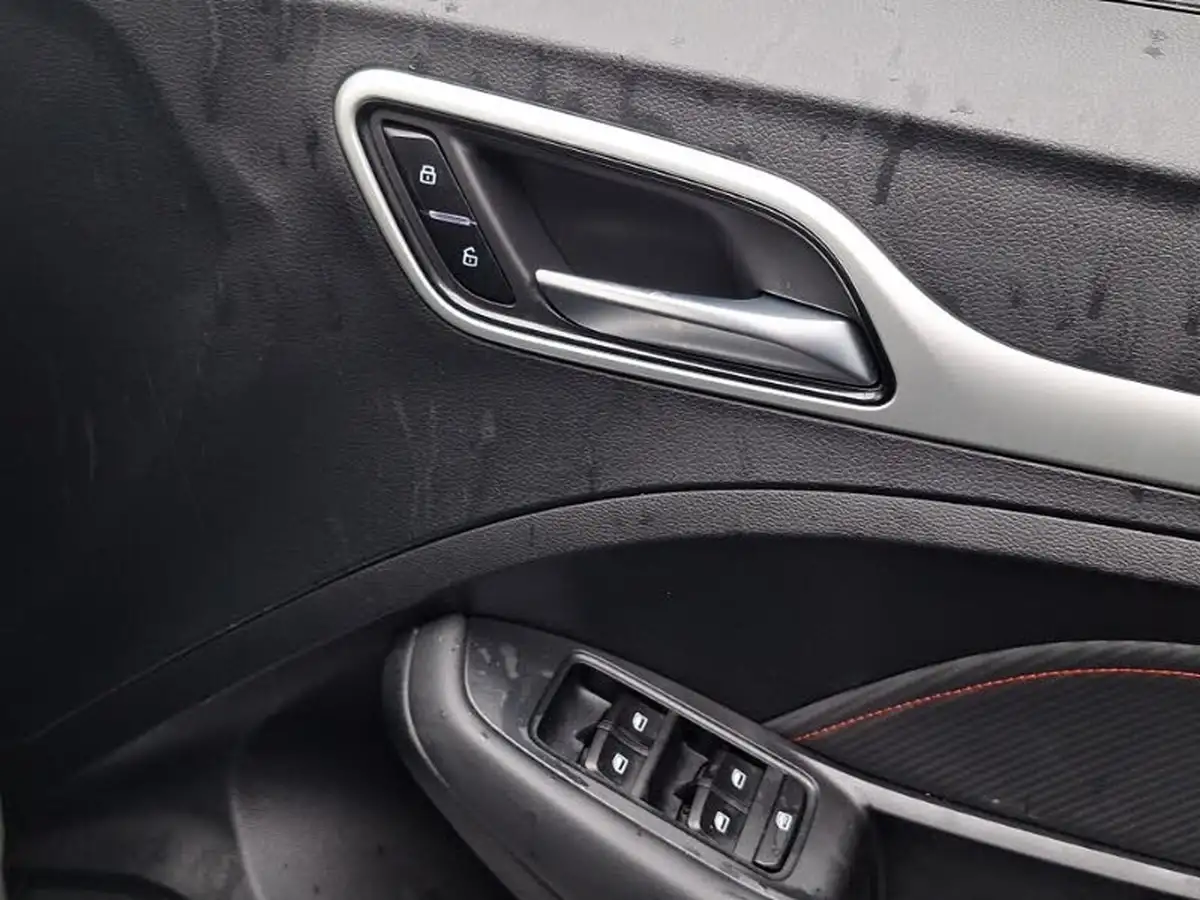 2024-mg-zs-suv-10t-gdi-exclusive-auto-big-10