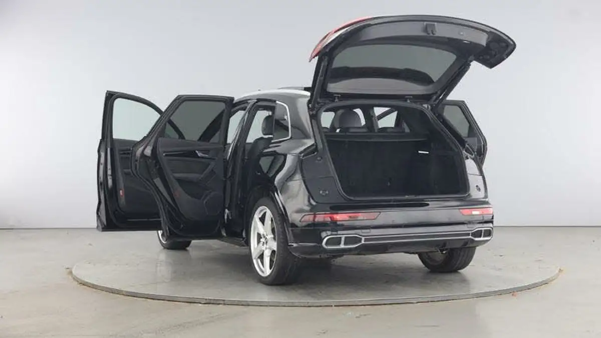 2018-audi-sq5-30-tfsi-quattro-big-10