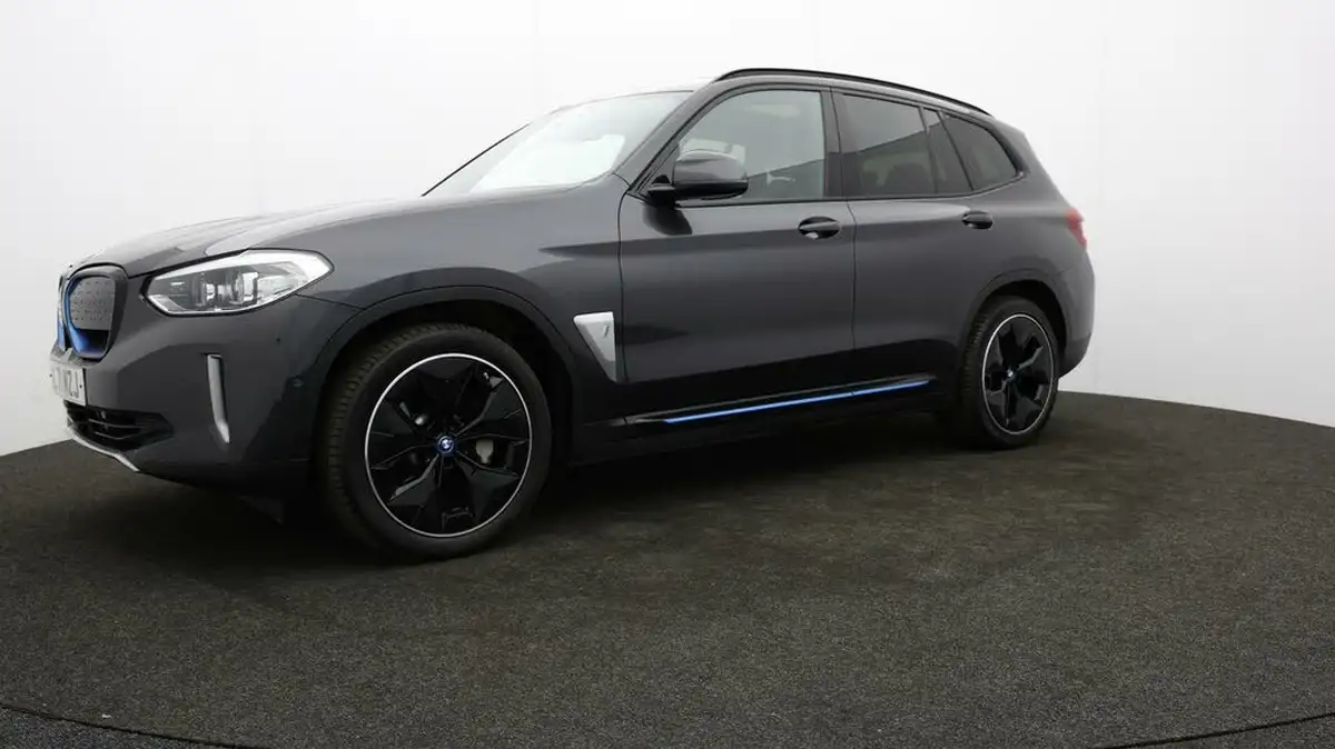 2021-bmw-ix3-e-premier-edition-big-55