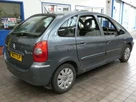 2007-citroen-xsara-picasso-16-vtx-small-26