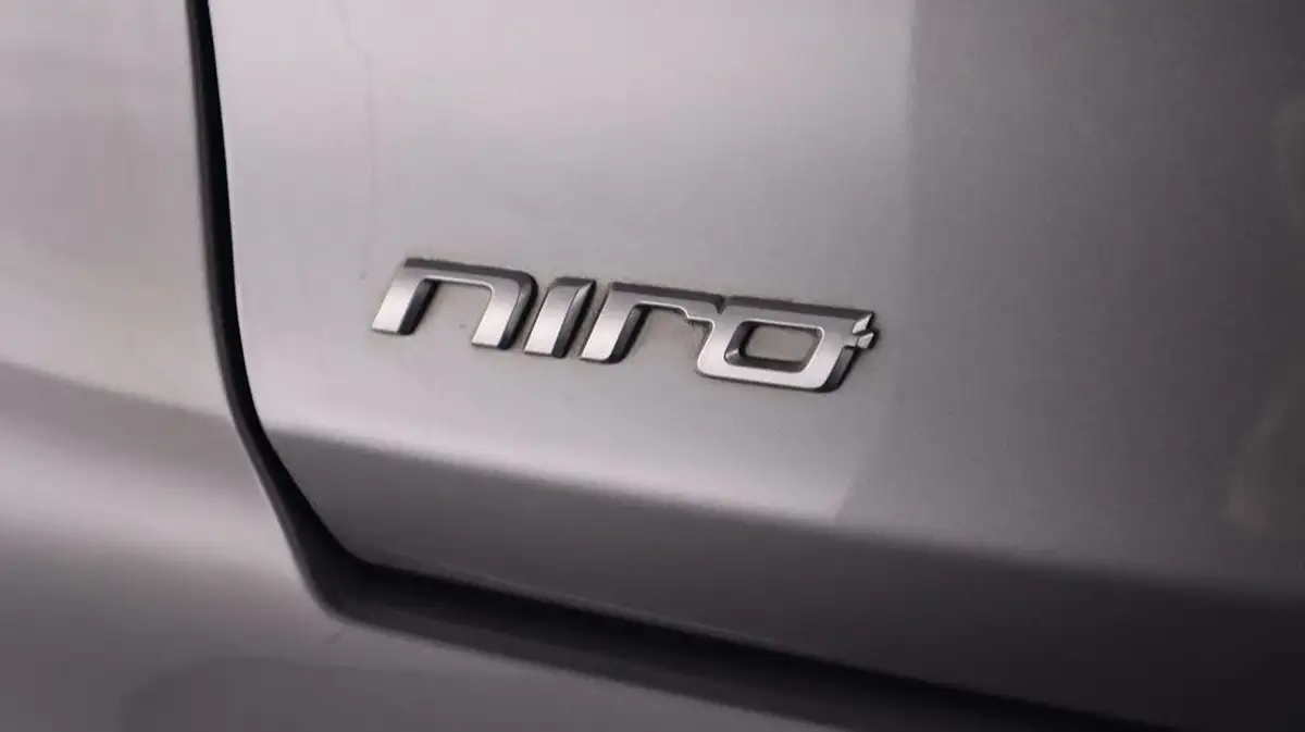 2022-kia-e-niro-ev-2-64-big-18