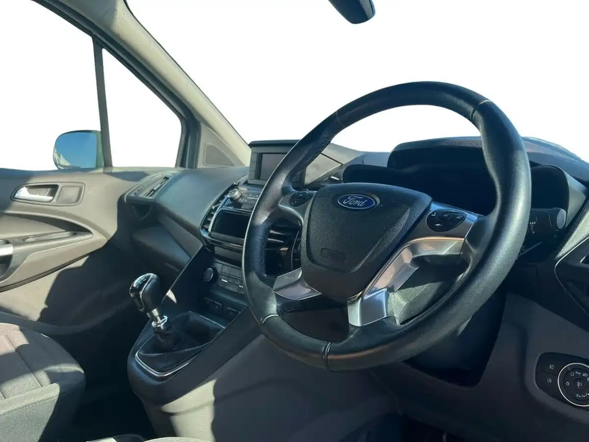 2022-ford-transit-connect-big-11