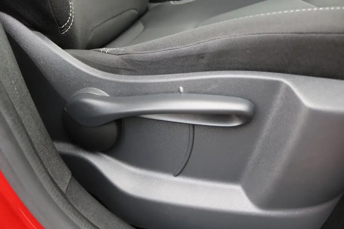 2019-renault-captur-15dci-iconic-90bhp-energy-ss-edc-auto-big-26