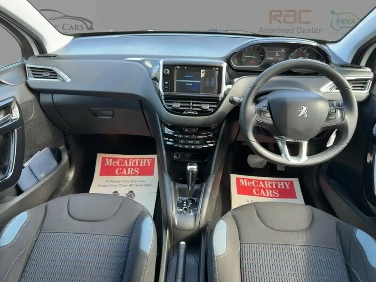 2014-peugeot-208-16-allure-5d-auto-big-35