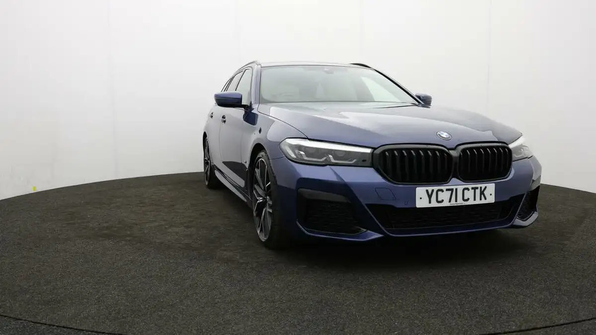 2021-bmw-5-series-20td-520d-m-sport-mht-touring-5d-big-40