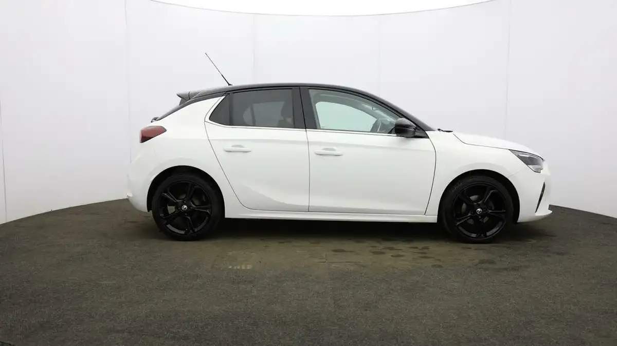 2021-vauxhall-corsa-12i-griffin-edition-big-7