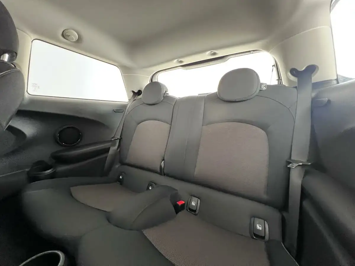2022-mini-cooper-15-one-classic-3d-big-12