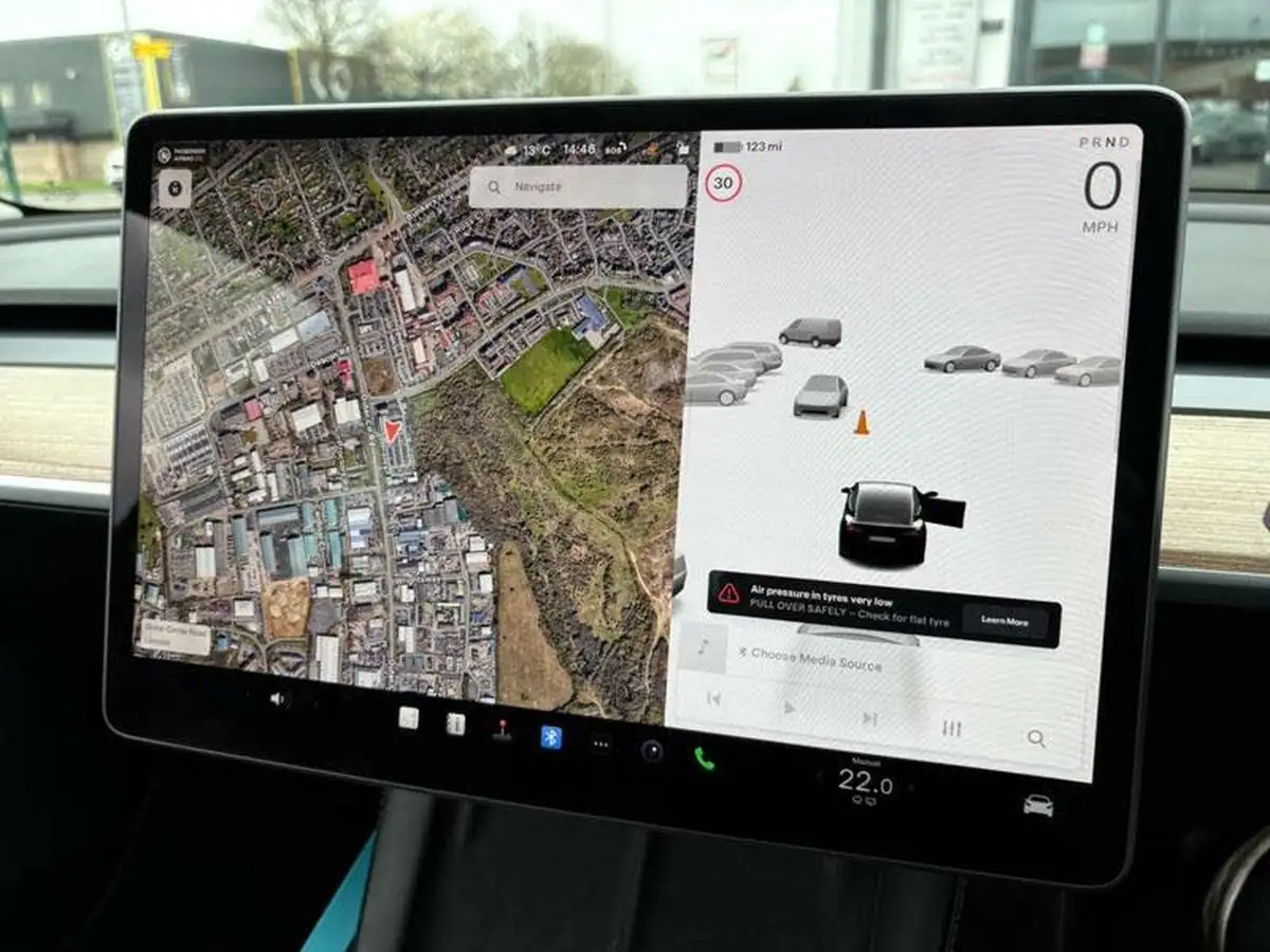 2023-tesla-model-3-e-long-range-346bhp-big-30