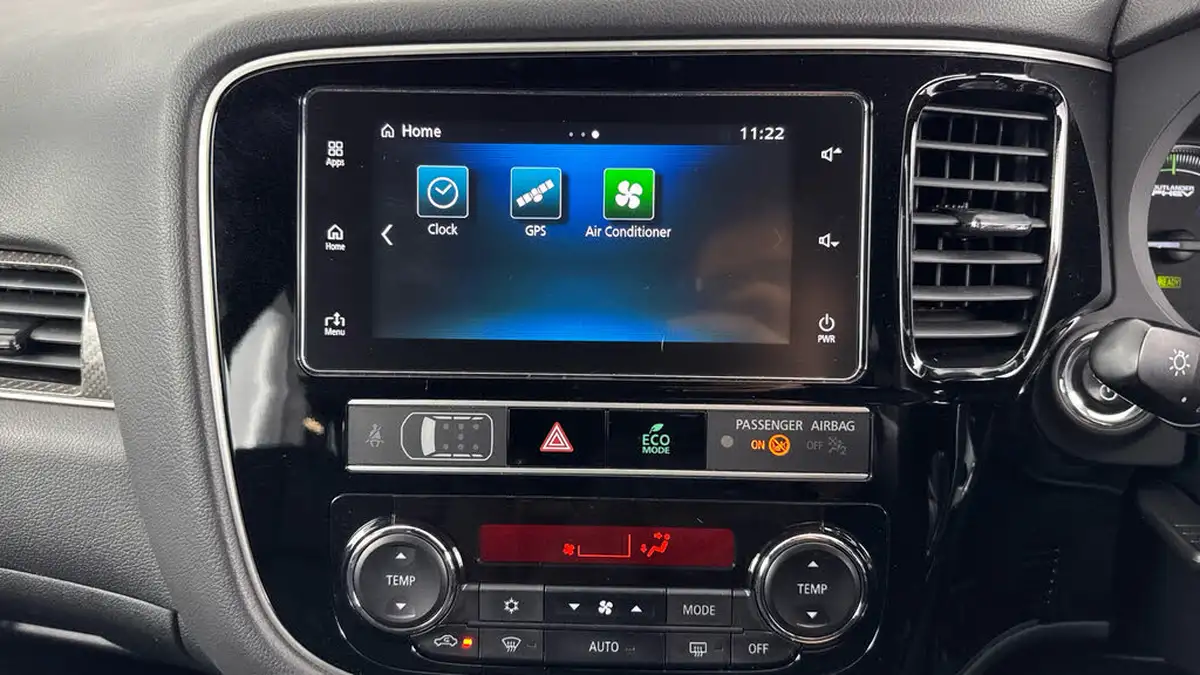 2019-mitsubishi-outlander-24-4h-phev-big-17