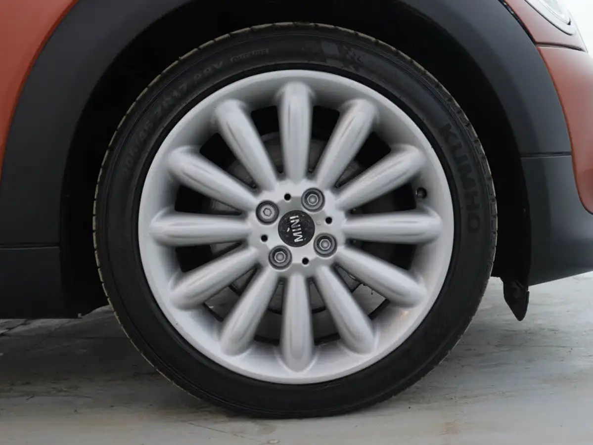 2012-mini-cooper-16-cooper-122bhp-coupe-3d-big-11