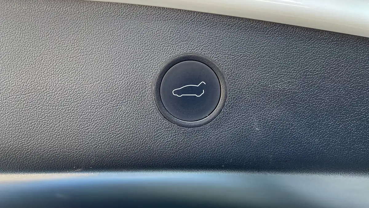 2021-tesla-model-3-e-standard-plus-big-22