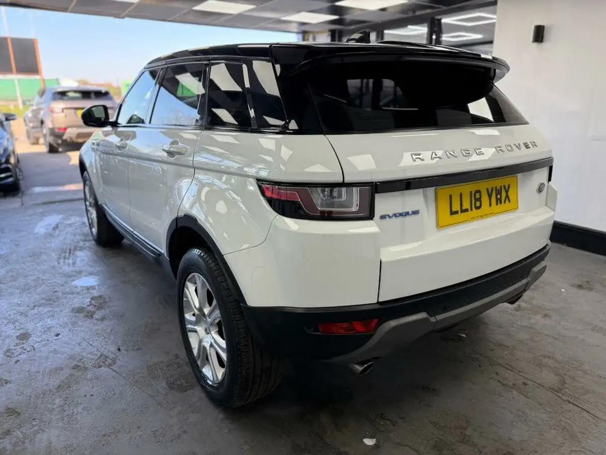 2018-land-rover-range-rover-evoque-20ed4-se-tech-hatchback-5d-big-6