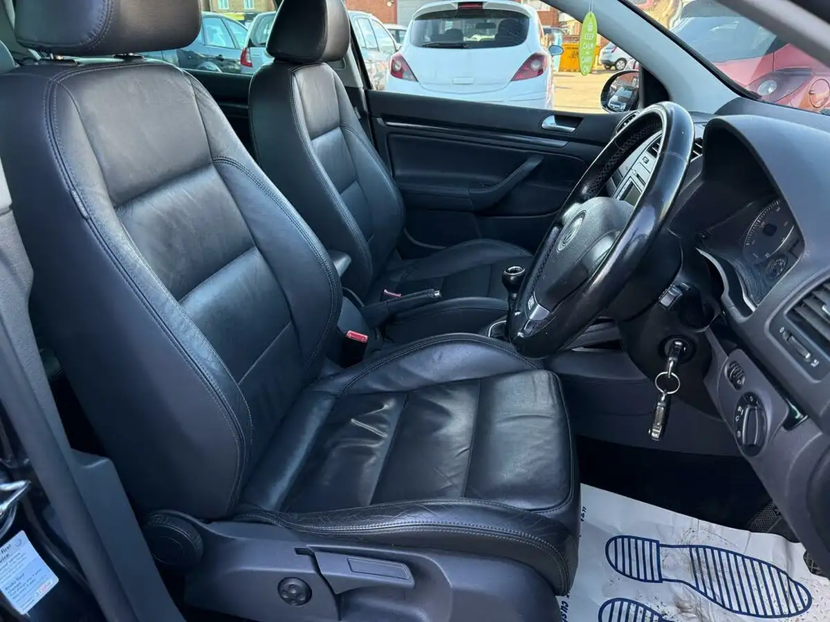 2008-volkswagen-golf-20td-gt-140ps-5d-big-16