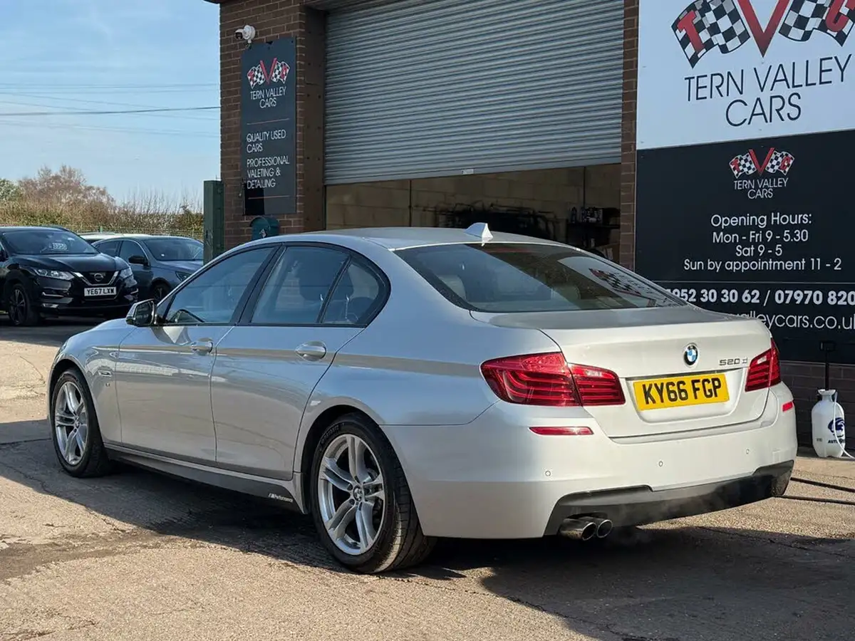 2016-bmw-5-series-20td-520d-m-sport-188bhp-saloon-4d-auto-big-13